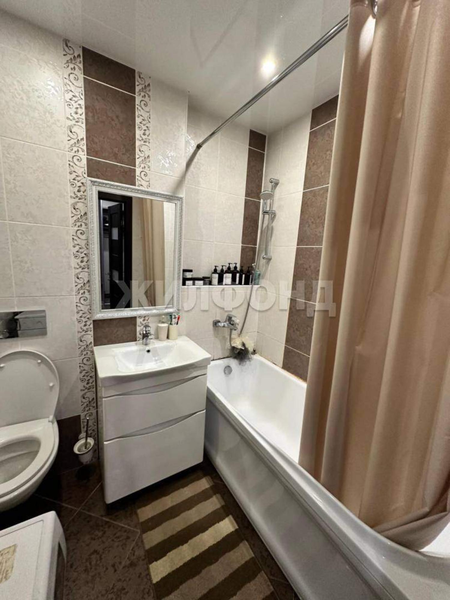 Купить квартиру за 5 300 000 рублей на Крылова улица, д.85