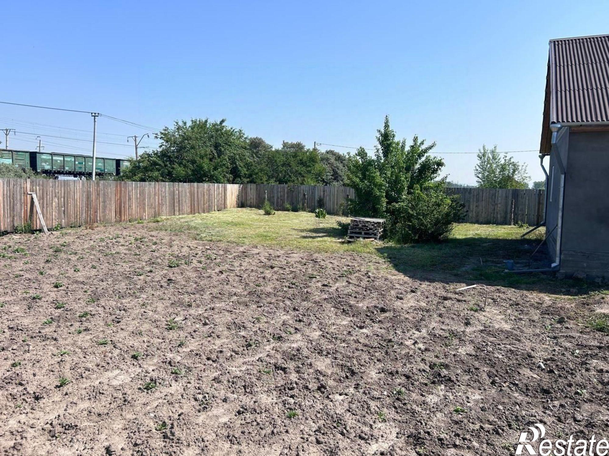 Купить дачу, дом, коттедж за 4 180 000 рублей на ул Центральная