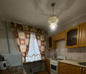 3-комн, 49кв м, этаж 1/4 ул Пирятинская, 4