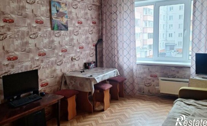 1-комн квартира улица Комарова, 28,  д. 28