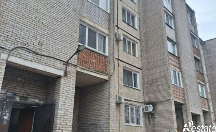 1-комн квартира улица Комарова, 28,  д. 28