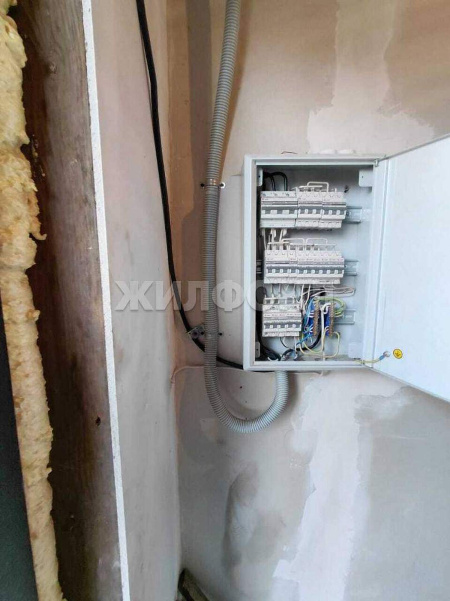 Купить дачу, дом, коттедж за 5 000 000 рублей на Центральная улица