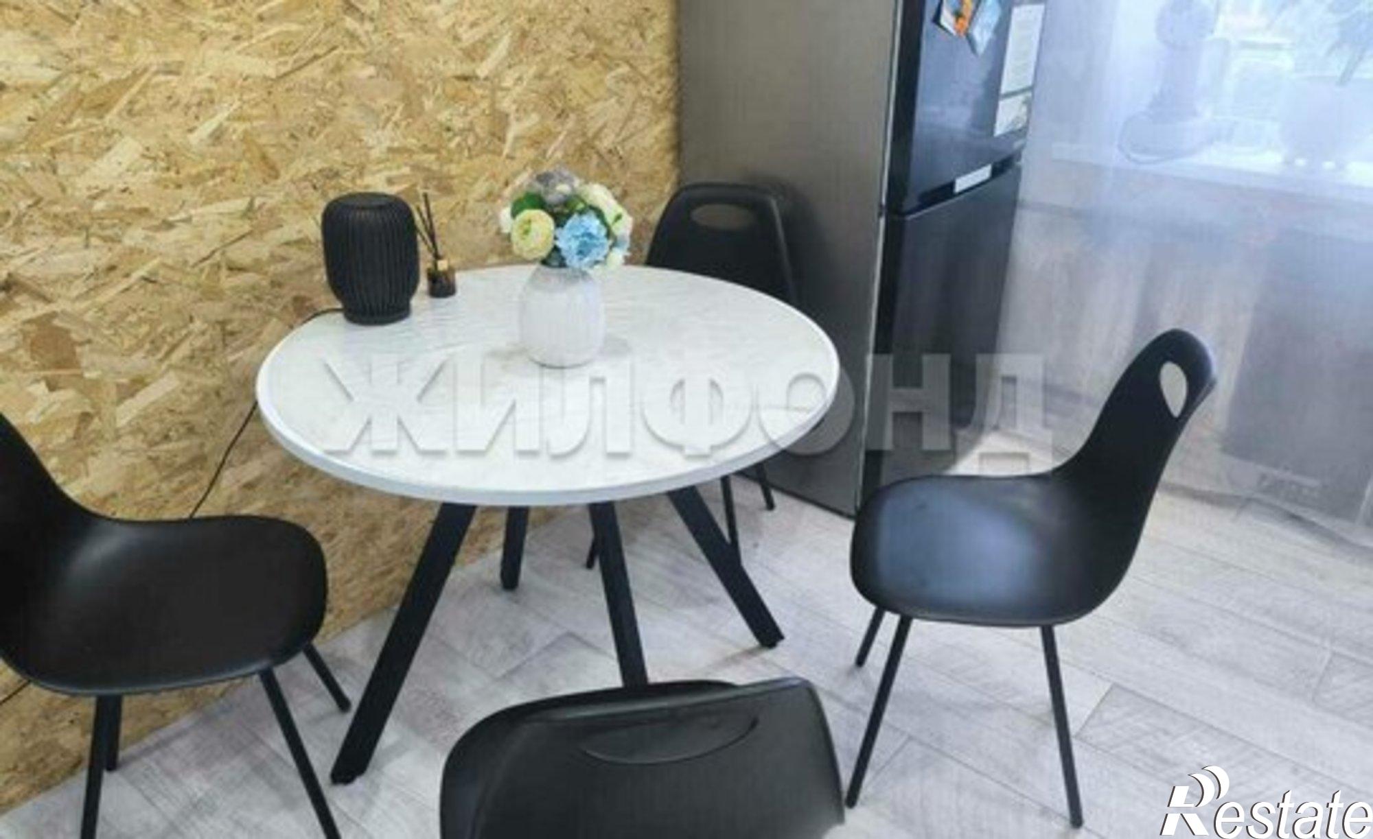 Купить квартиру за 5 600 000 рублей на Пирятинская улица, 17А