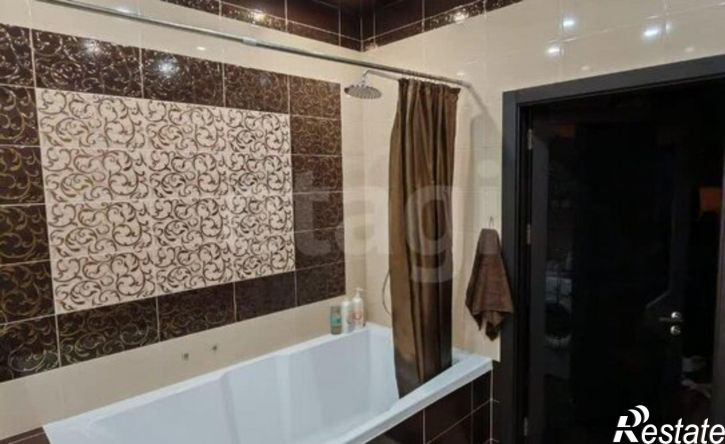 2-комн квартира пр-кт Дружбы Народов, 39,  д. 39