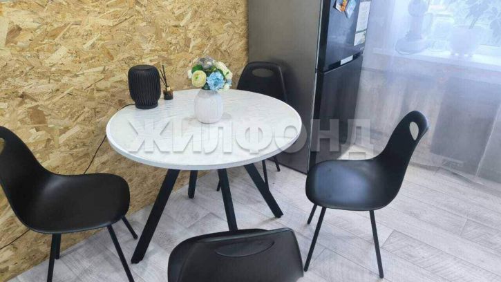 3-комн квартира Пирятинская улица, д.17А