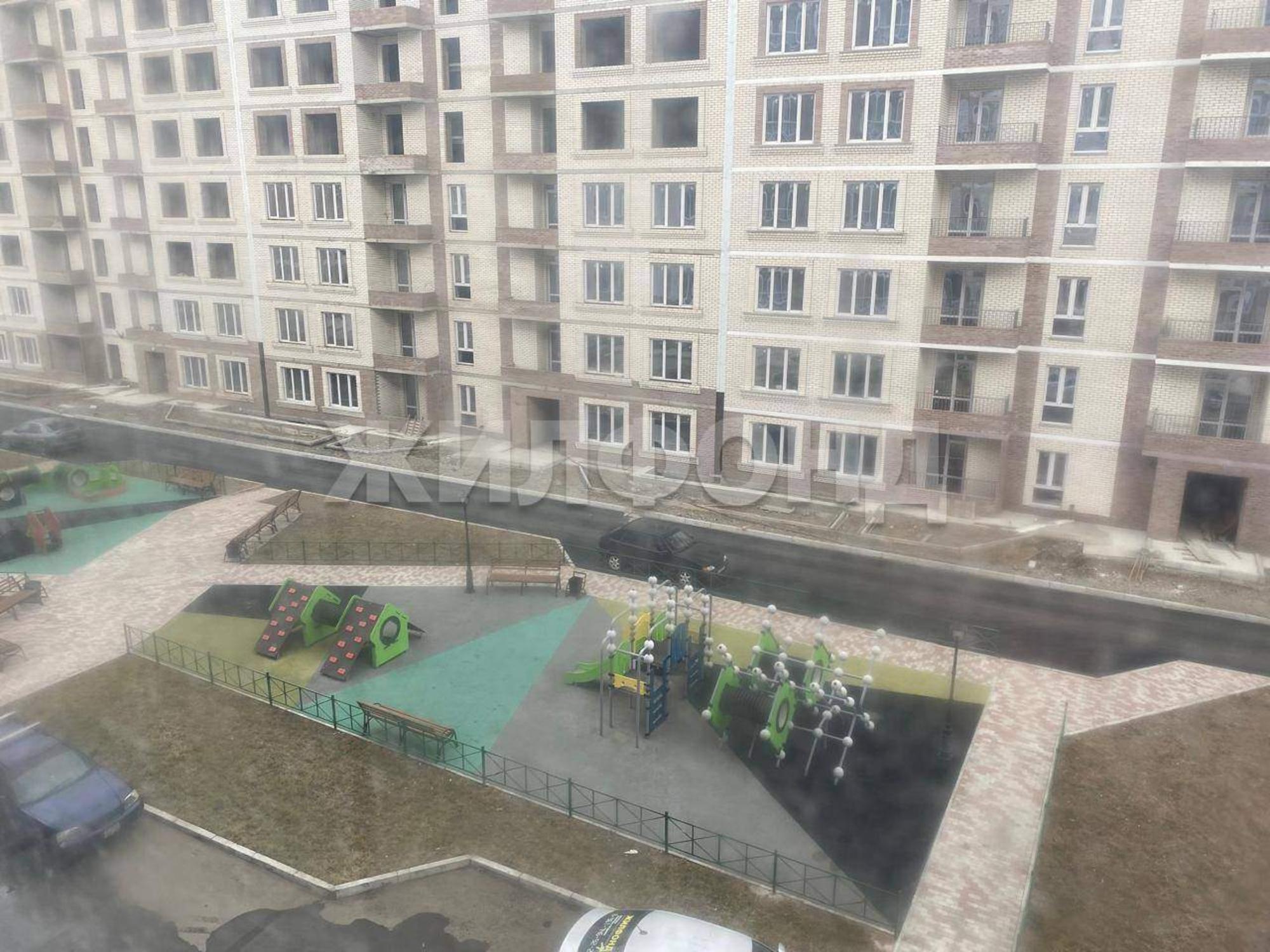 Купить квартиру за 3 990 000 рублей на Серебристая улица, д.29