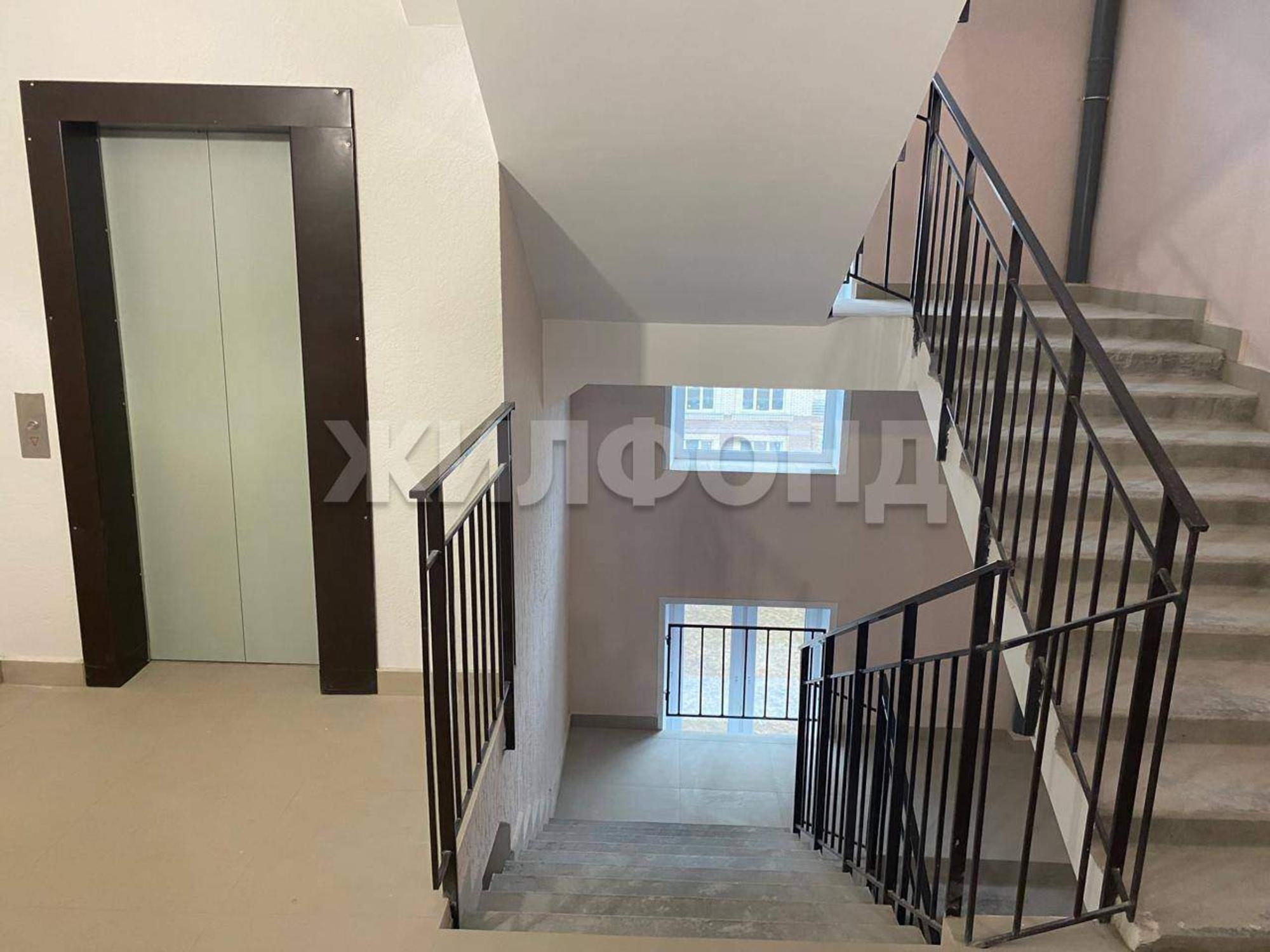 Купить квартиру за 3 990 000 рублей на Серебристая улица, д.29