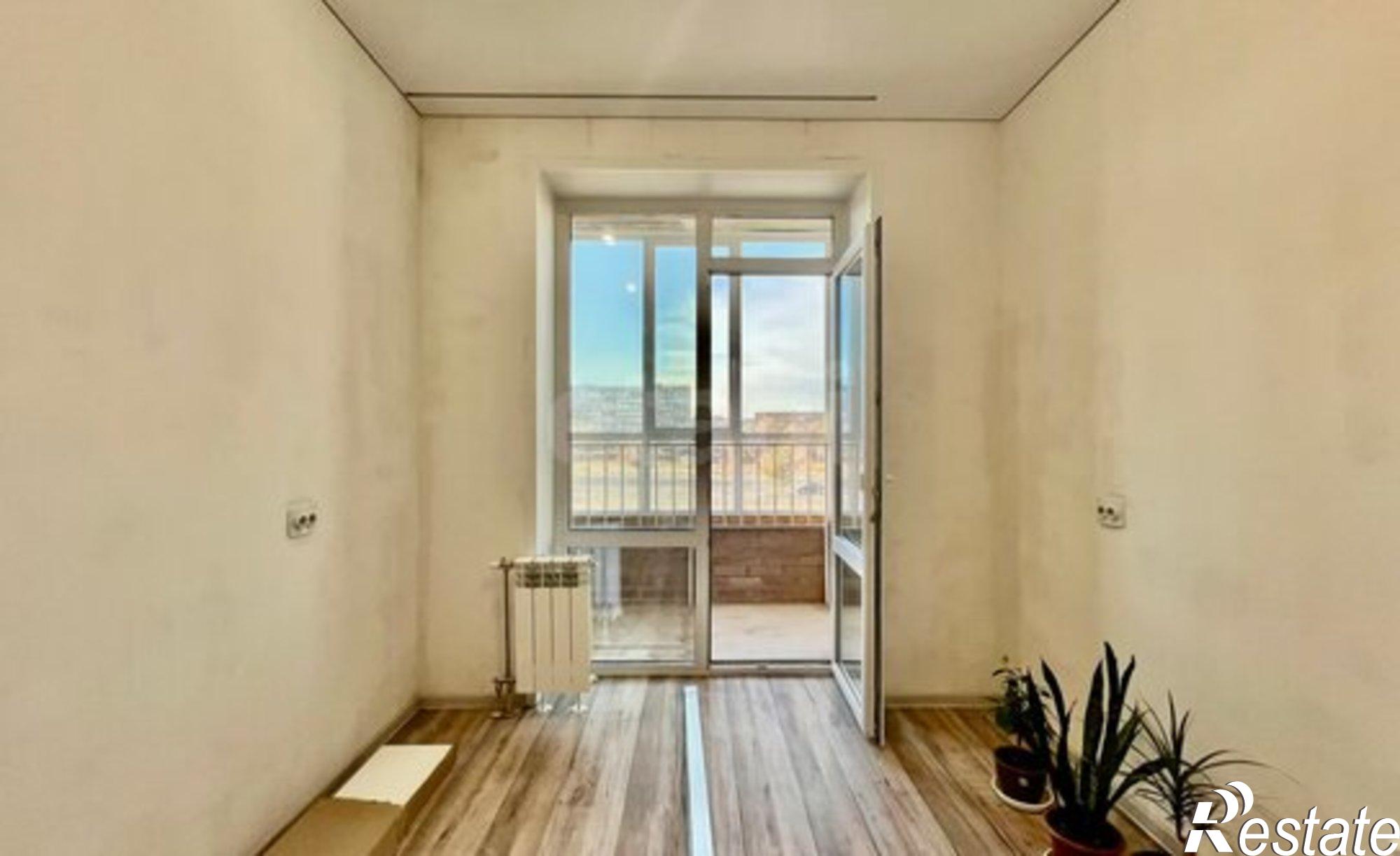 Купить квартиру за 4 500 000 рублей на Серебристая улица, 29