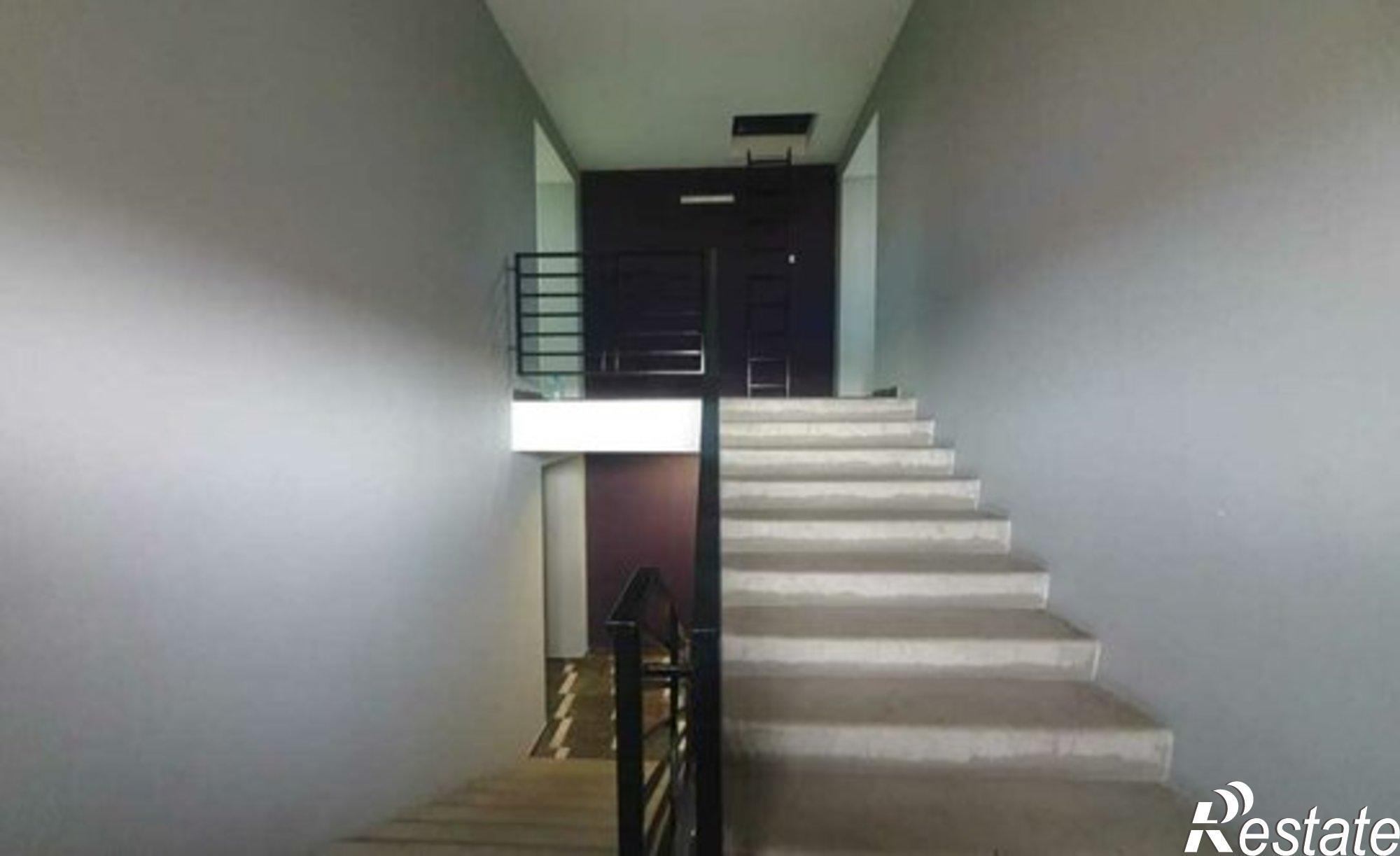 Купить квартиру за 5 400 000 рублей на улица Арбан, 8