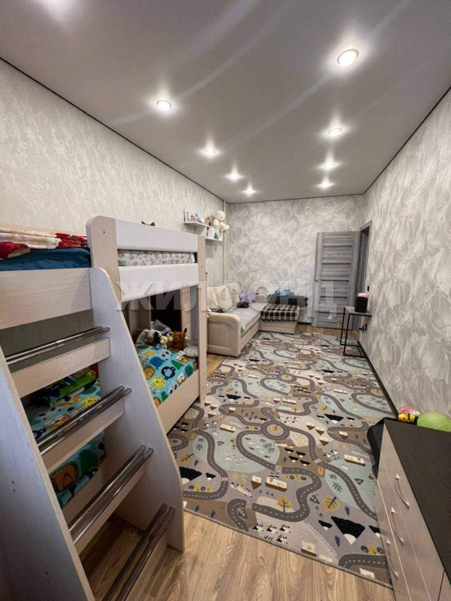 Купить квартиру за 4 200 000 рублей на Кирова улица, д.107к1