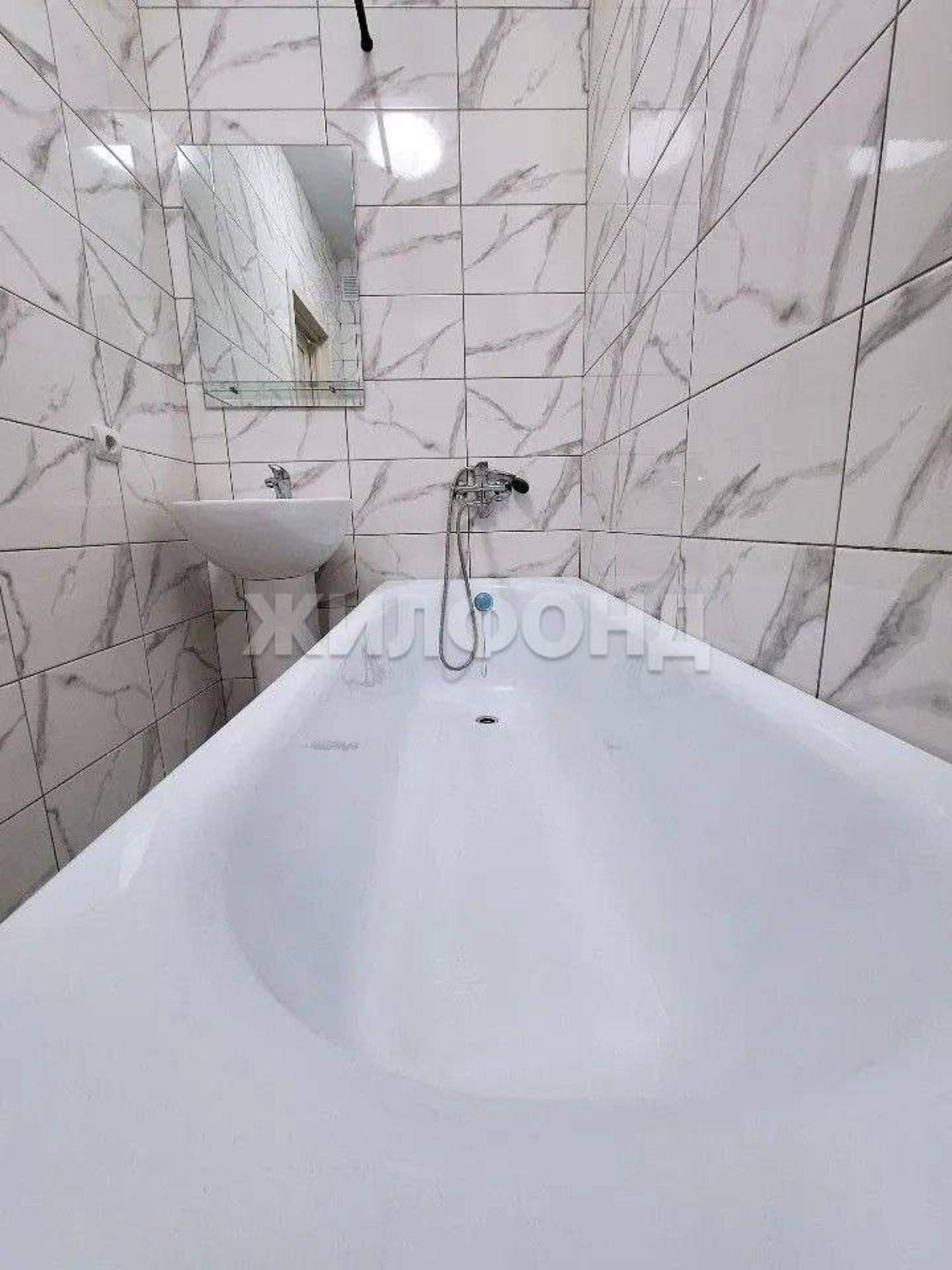 Купить квартиру за 4 850 000 рублей на Генерала Тихонова улица, д.12к2