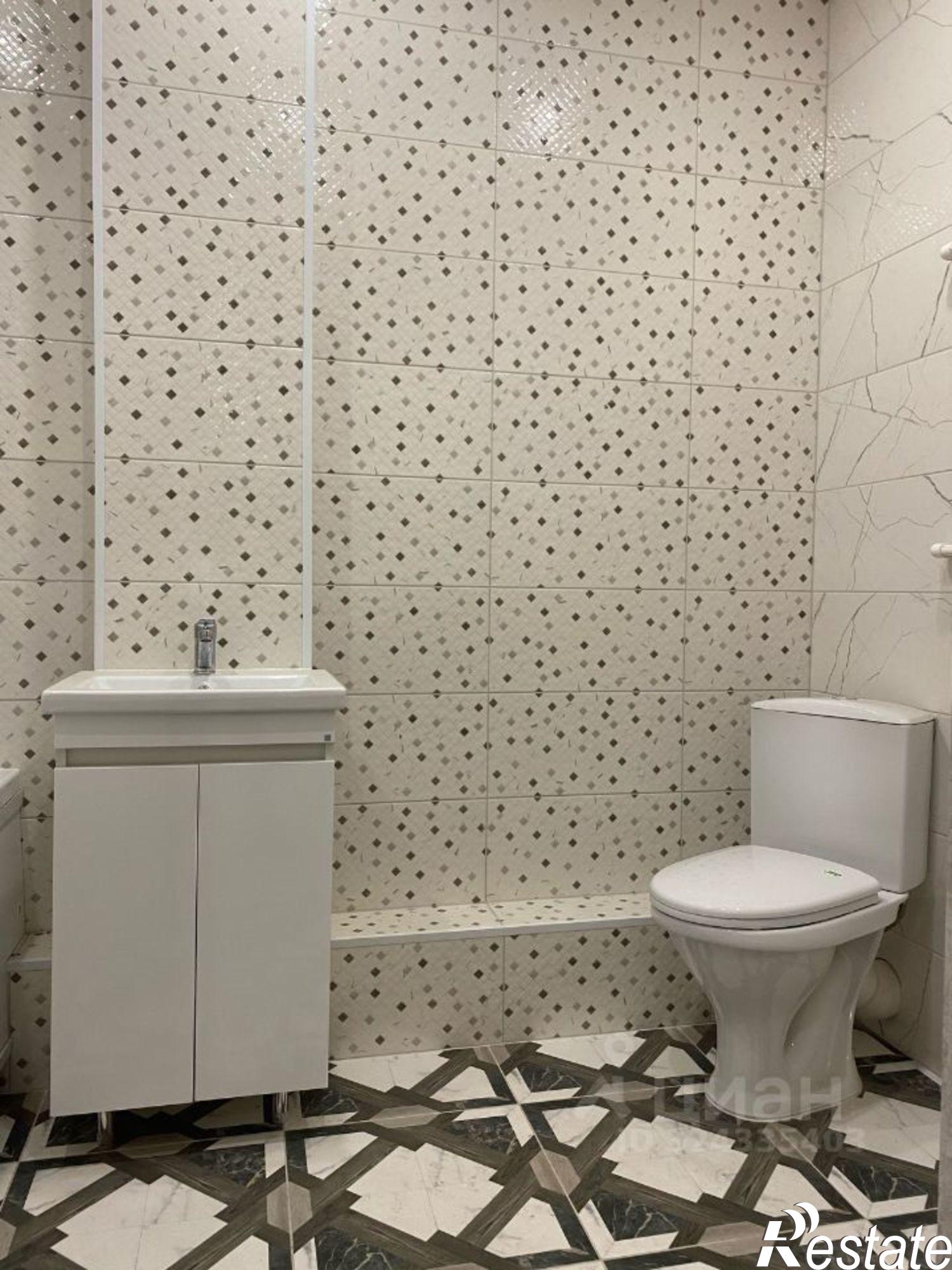 Купить квартиру за 5 000 000 рублей на улица Генерала Тихонова, 8