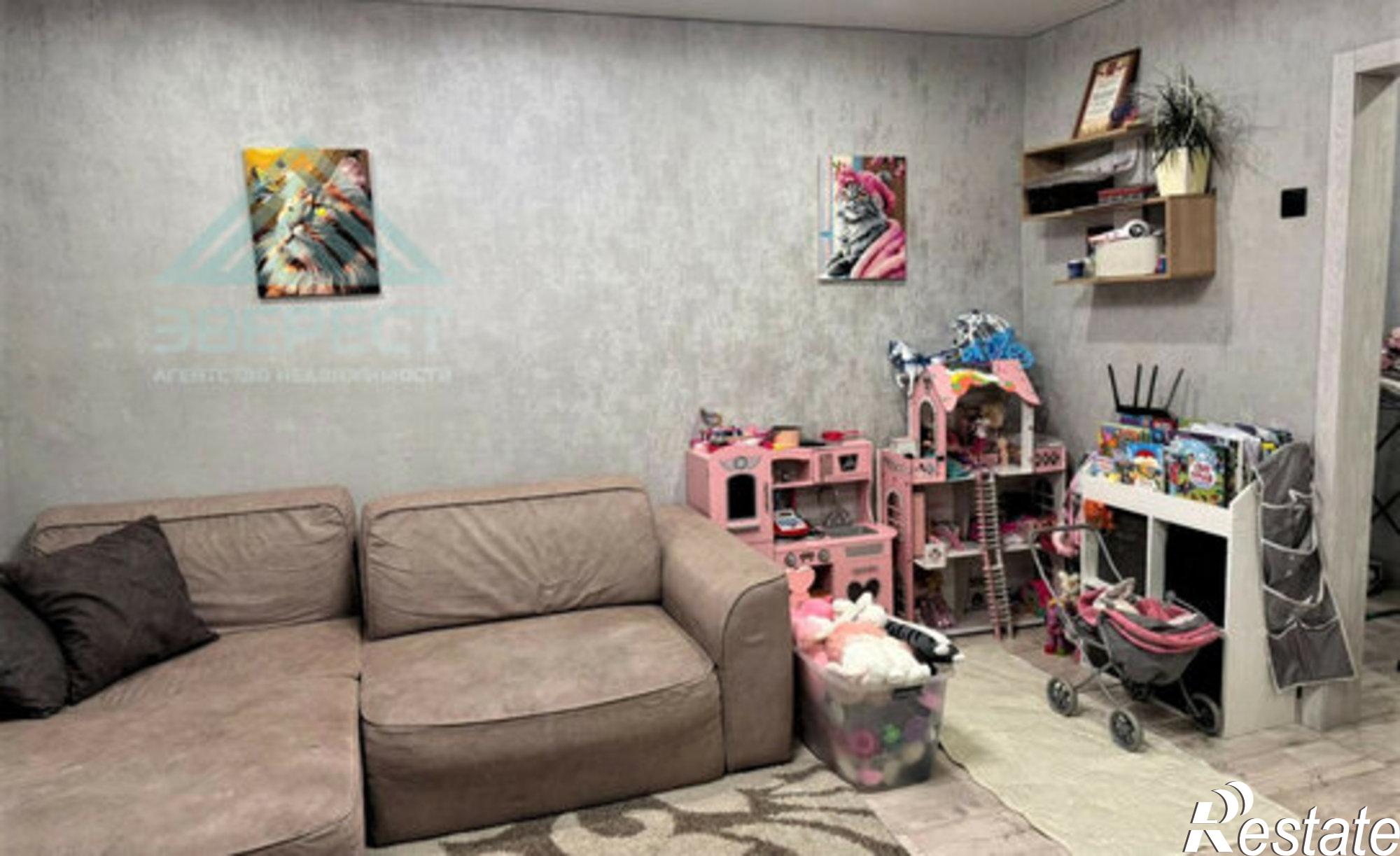 Купить квартиру за 3 900 000 рублей на Молодёжная улица, 8