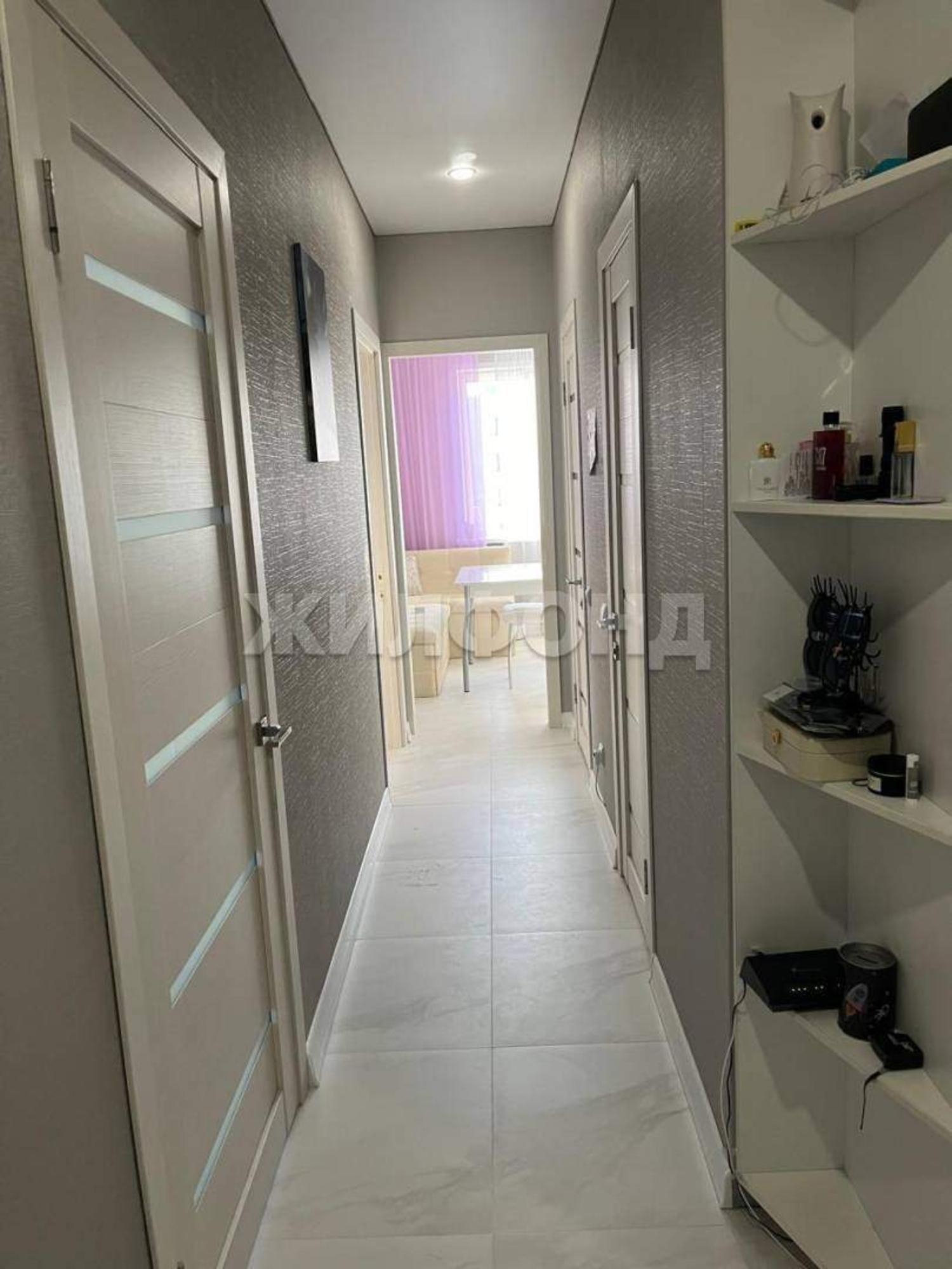 Купить квартиру за 7 150 000 рублей на Богдана Хмельницкого улица, д.155