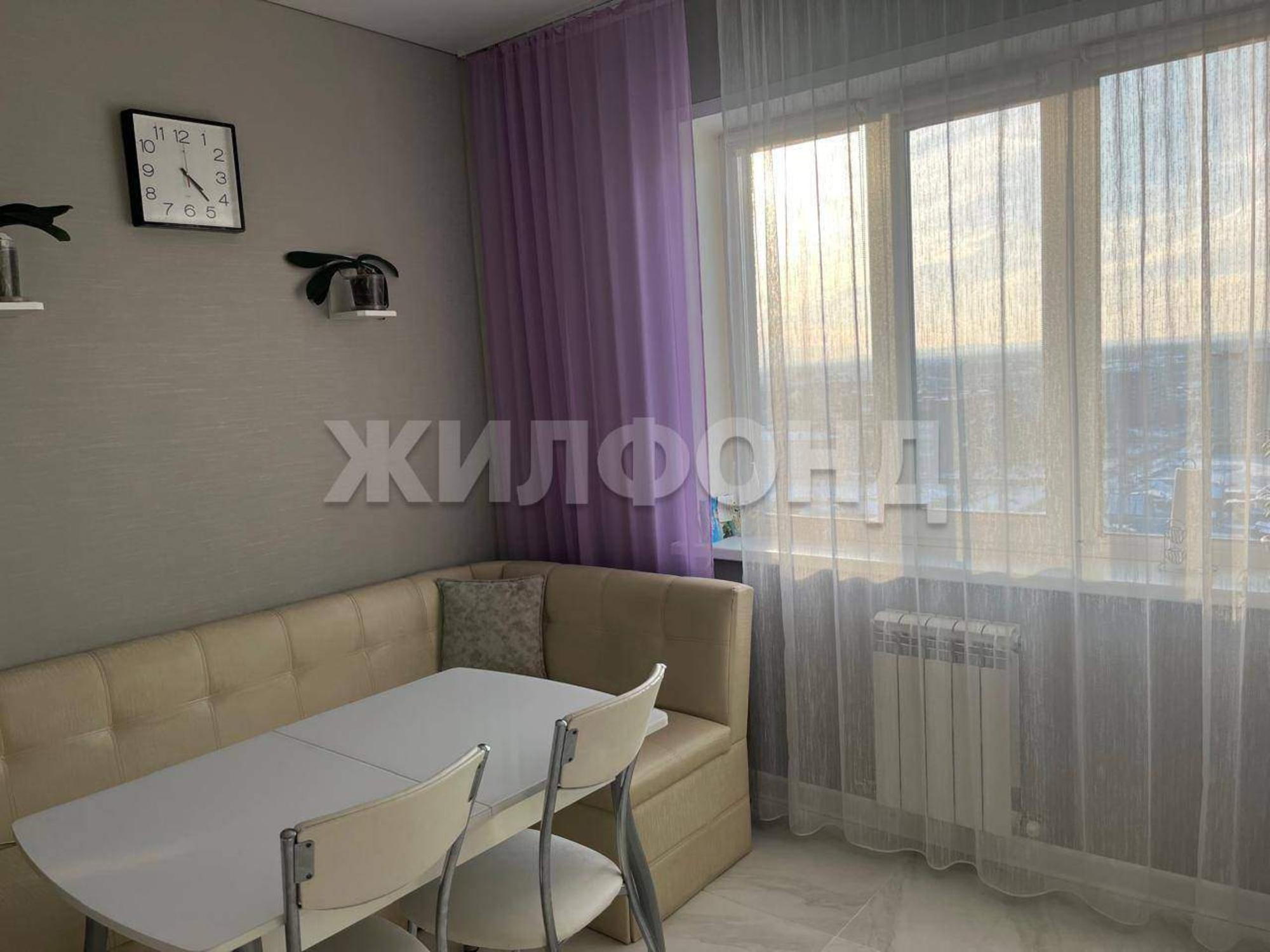 Купить квартиру за 7 150 000 рублей на Богдана Хмельницкого улица, д.155