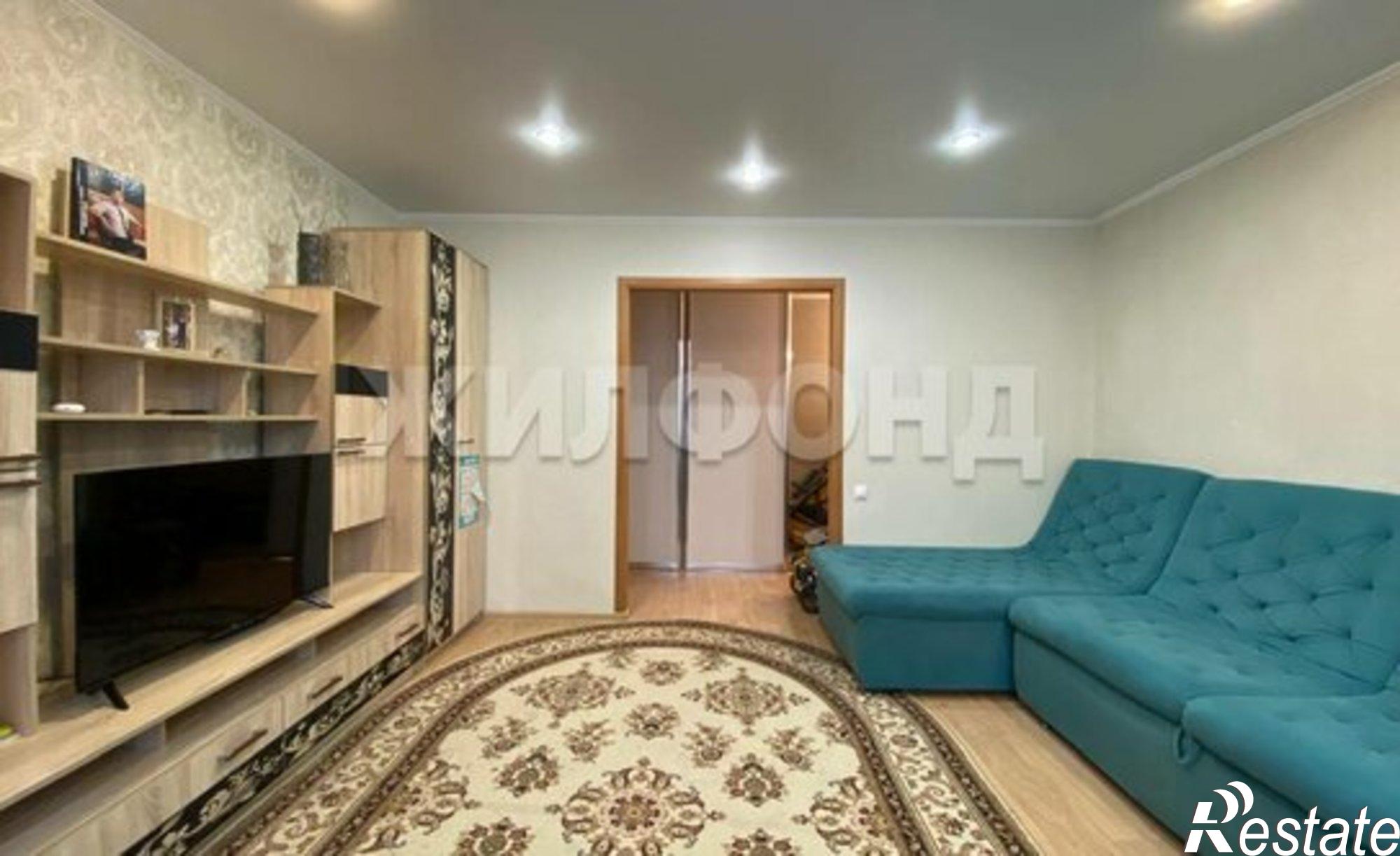 Купить квартиру за 6 100 000 рублей на улица Комарова, 18