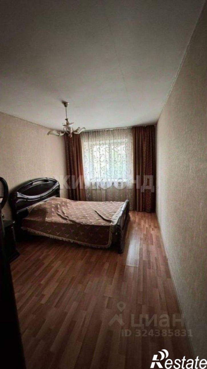 3-комн квартира улица Маршала Жукова, 70А,  д. 70А