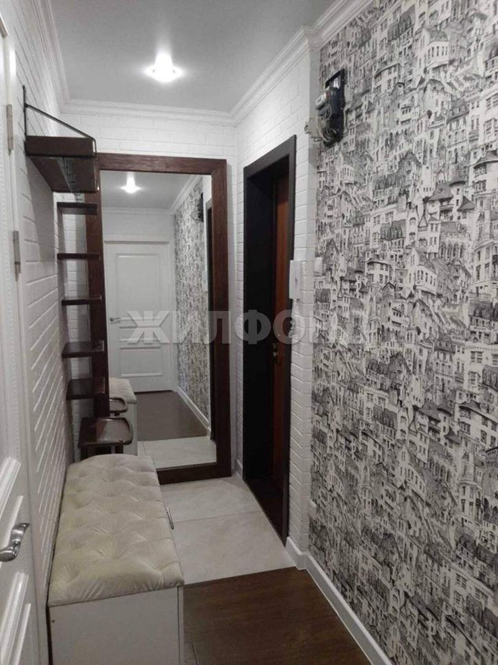 2-комн квартира Крылова улица, д.43