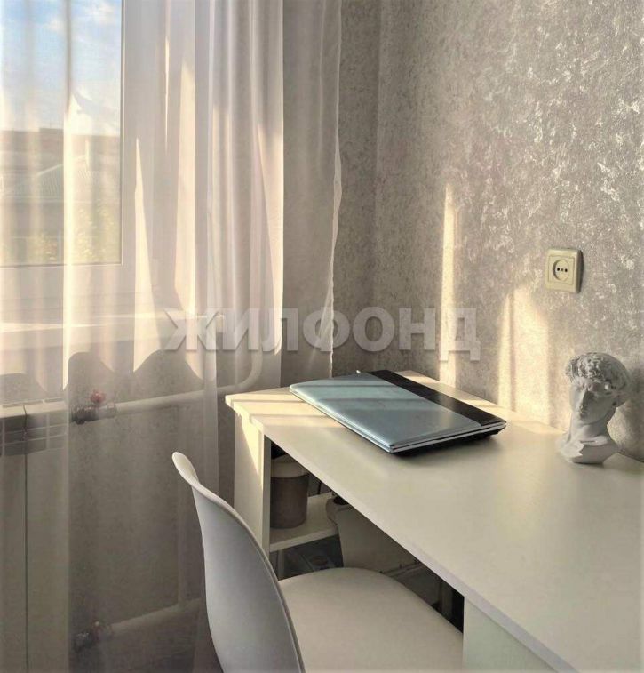 3-комн квартира Хакасская улица, д.80