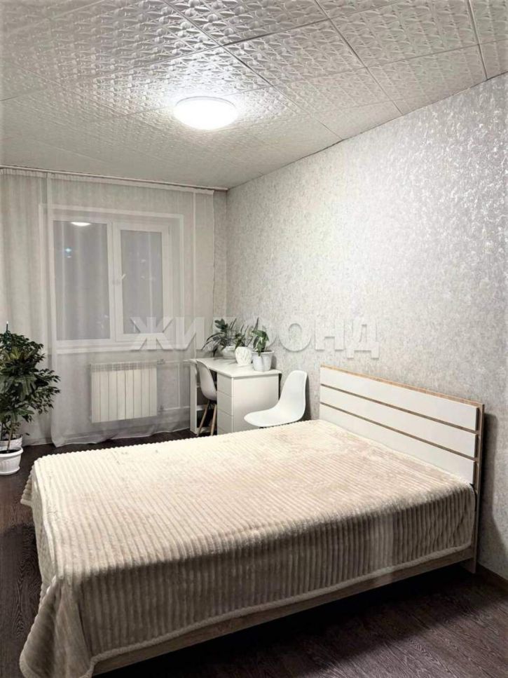 3-комн квартира Хакасская улица, д.80