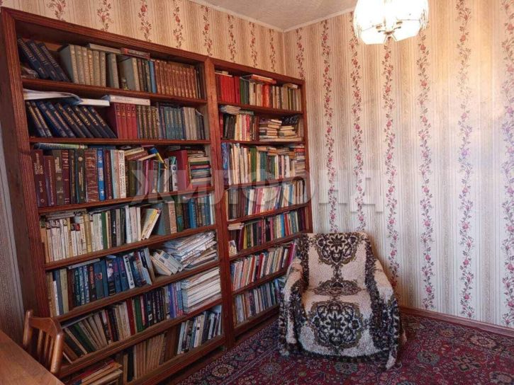 4-комн квартира Некрасова улица, д.1