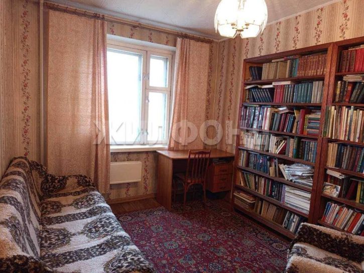 4-комн квартира Некрасова улица, д.1