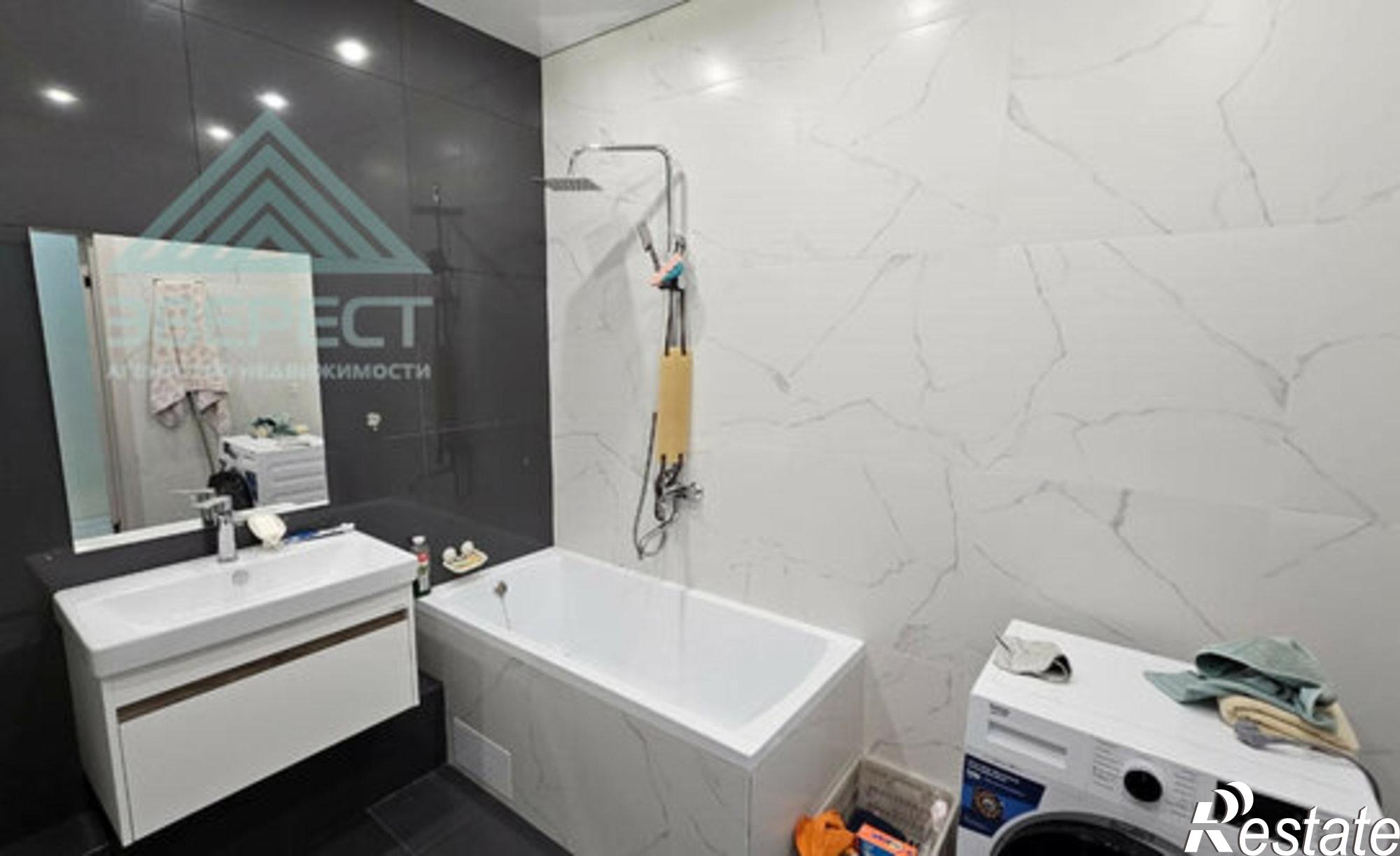 Купить квартиру за 7 100 000 рублей на ул Кирова, 220