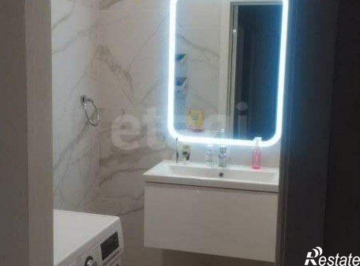 3-комн квартира ул Авиаторов, 6,  д. 6