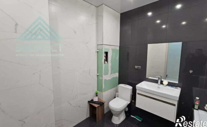 2-комн квартира ул Кирова, 220,  д. 220