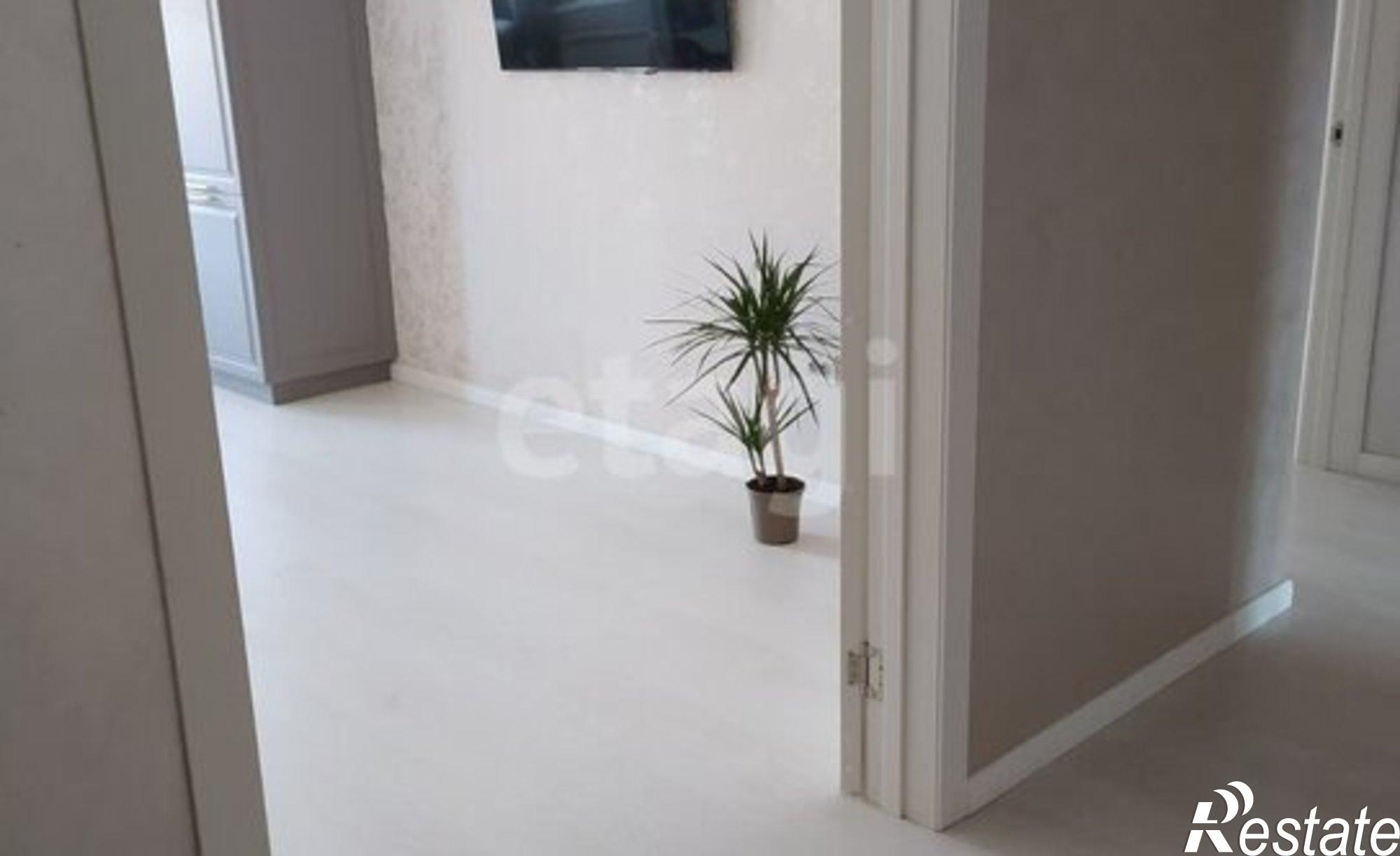 Купить квартиру за 12 000 000 рублей на улица Авиаторов, 8