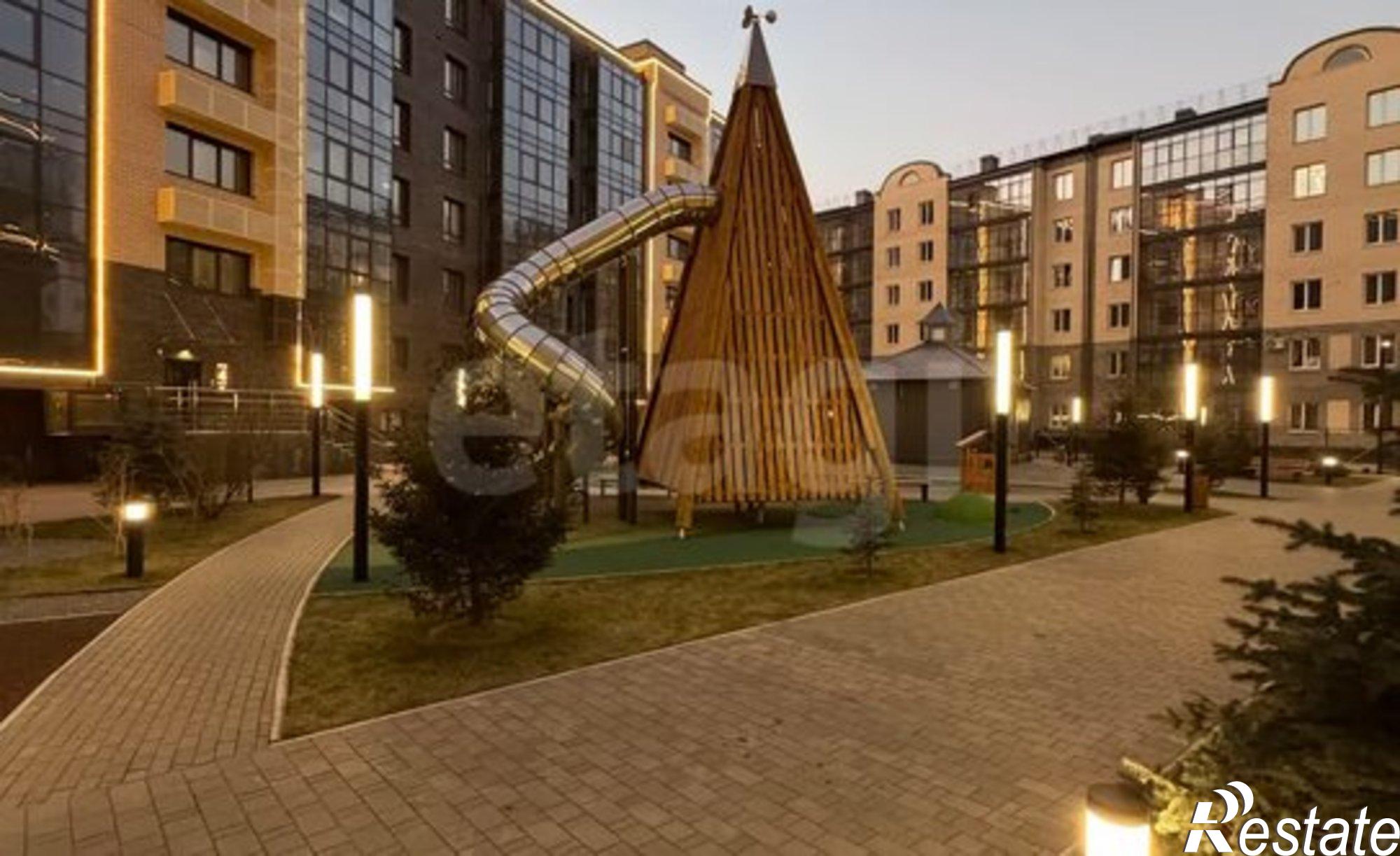 Купить квартиру за 12 000 000 рублей на улица Авиаторов, 1Г