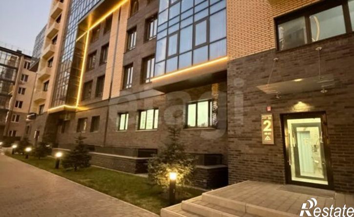 2-комн квартира улица Авиаторов, 1Г,  д. 1Г