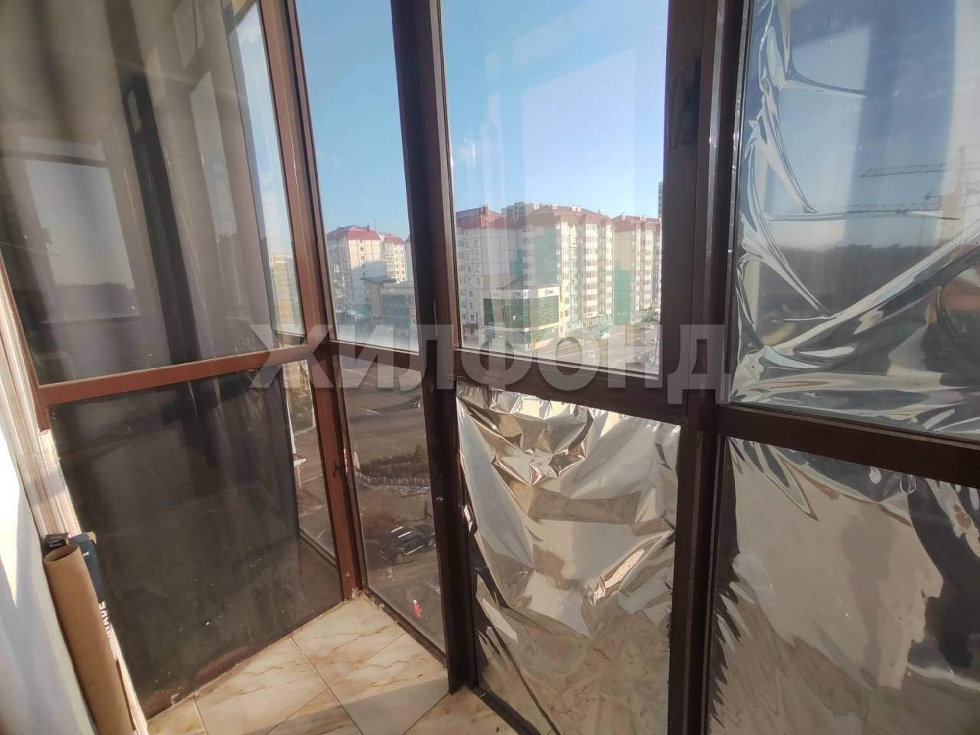 Купить квартиру за 5 000 000 рублей на Кирова улица, д.120А