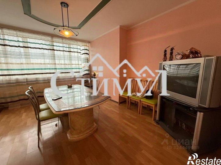 4-комн квартира улица Чехова, 54,  д. 54