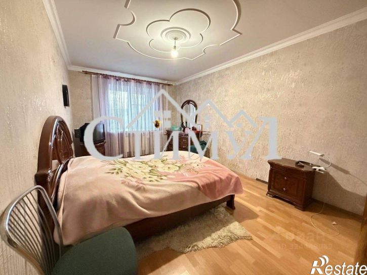 4-комн квартира улица Чехова, 54,  д. 54