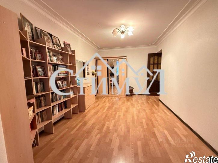 4-комн квартира улица Чехова, 54,  д. 54