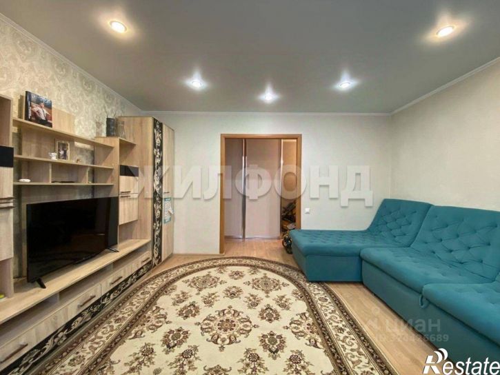 3-комн квартира улица Комарова, 18,  д. 18