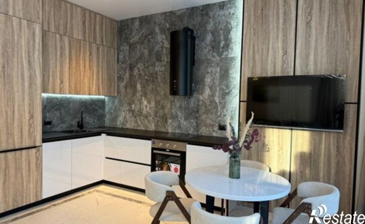 2-комн квартира ул Авиаторов, 2,  д. 2