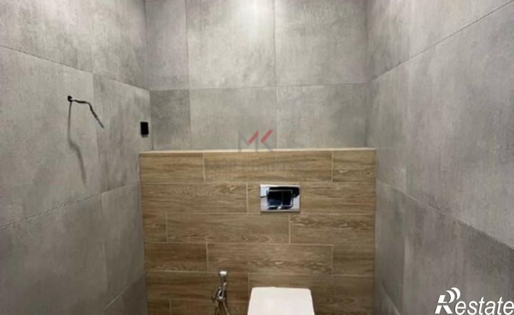 3-комн квартира ул Генерала Тихонова, 12 3,  д. 12 3,  к. 3