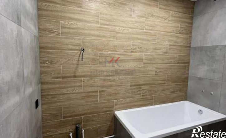 3-комн квартира ул Генерала Тихонова, 12 3,  д. 12 3,  к. 3