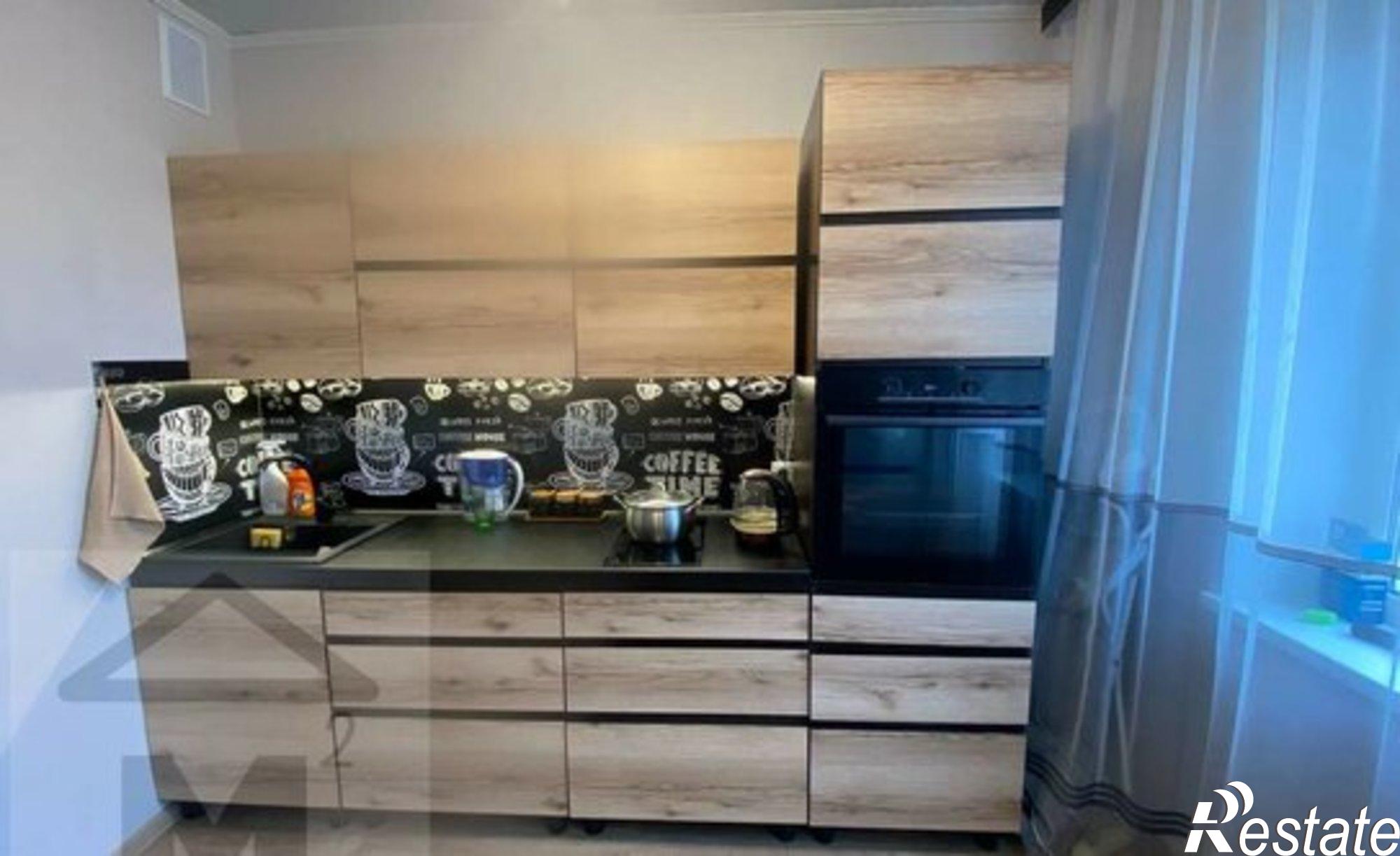 Купить квартиру за 5 300 000 рублей на улица Крылова, 73