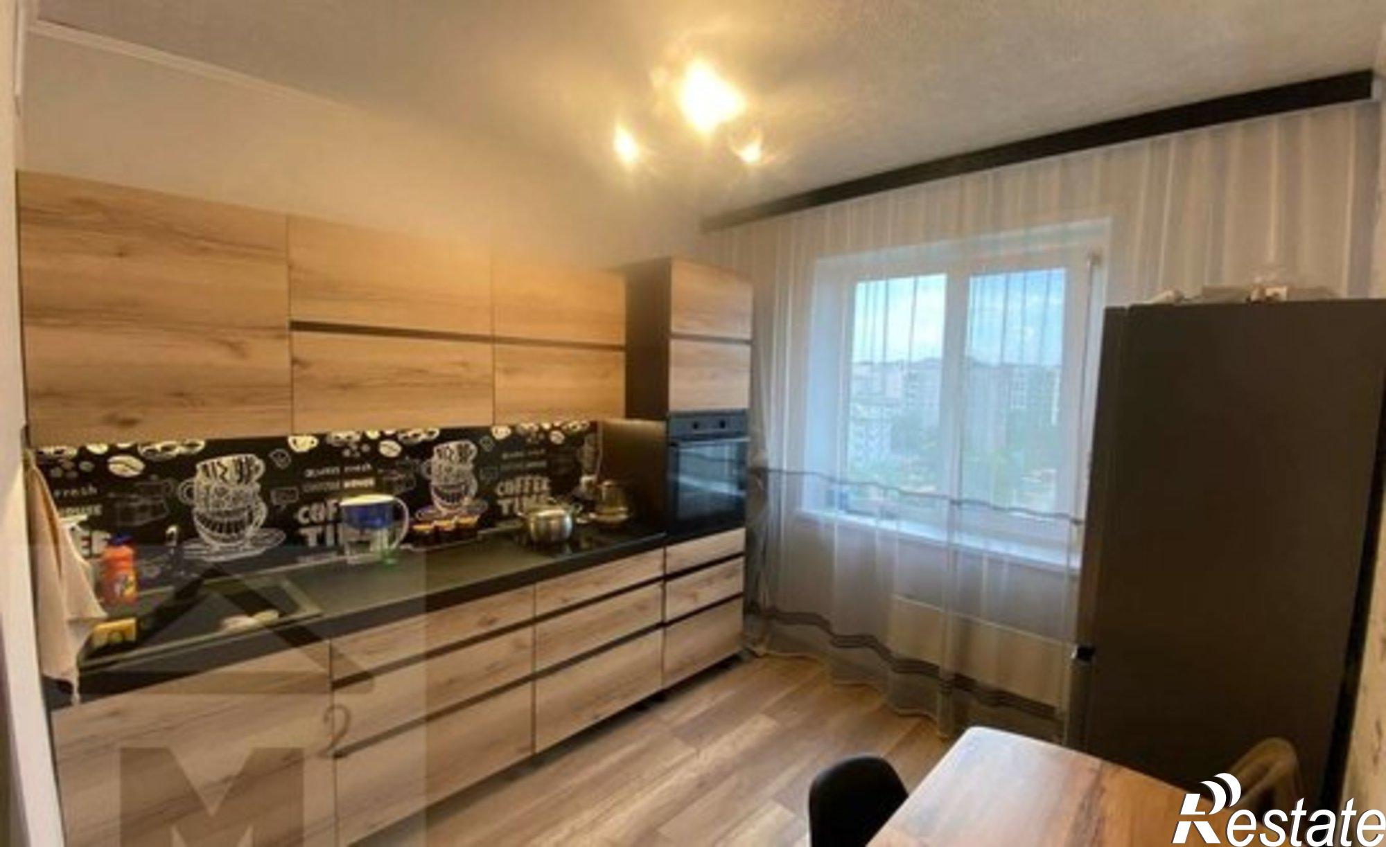 Купить квартиру за 5 300 000 рублей на улица Крылова, 73