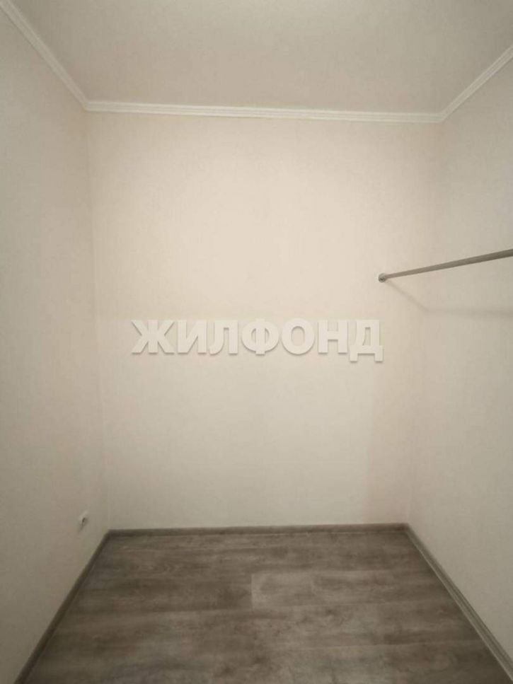 1-комн квартира Комарова улица, д.9Б