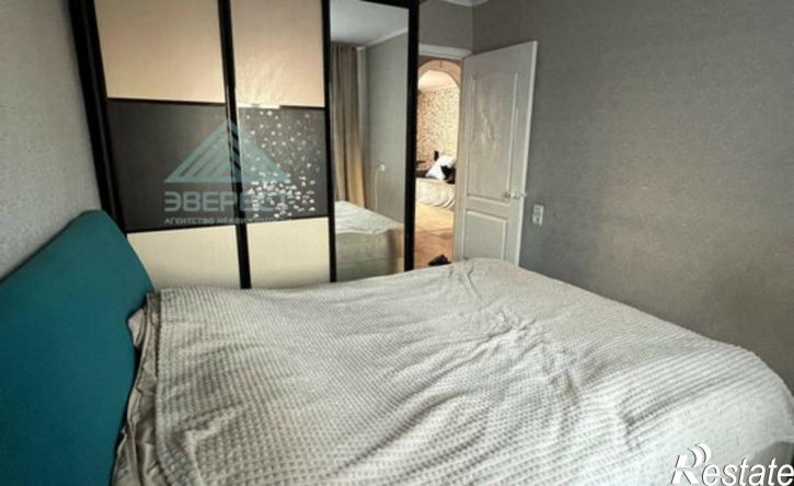 3-комн квартира улица Кирова, 102,  д. 102