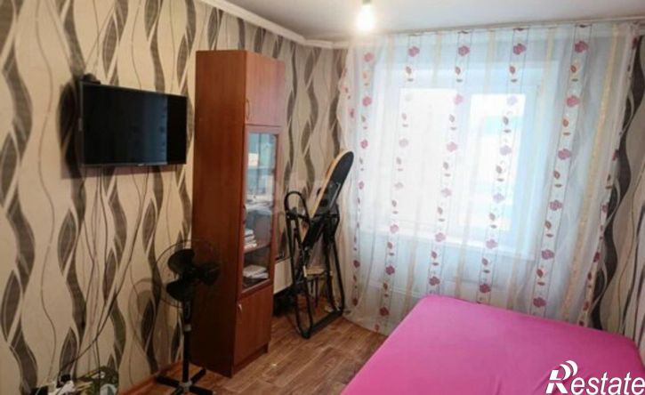 3-комн квартира ул Торосова, 4,  д. 4