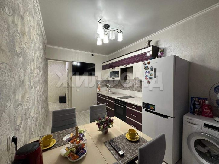 1-комн квартира Авиаторов улица, д.4