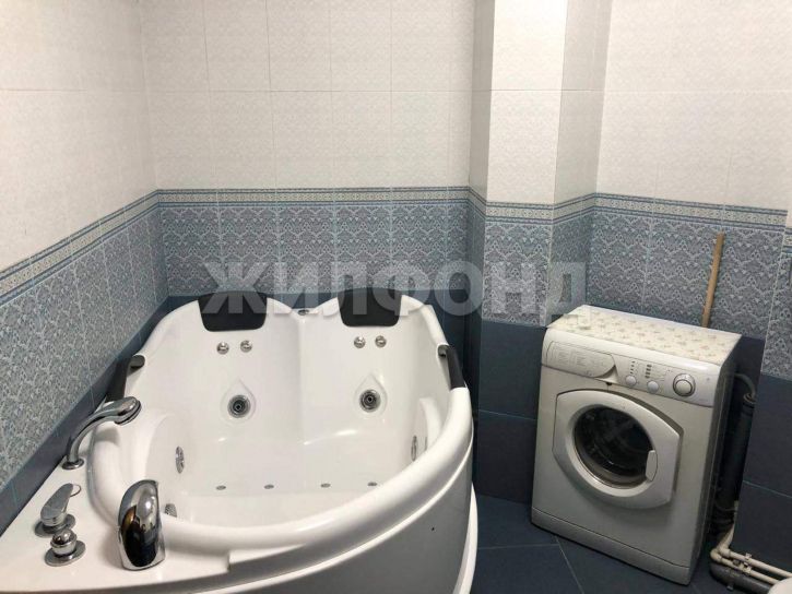 3-комн квартира Стофато улица, д.5Д