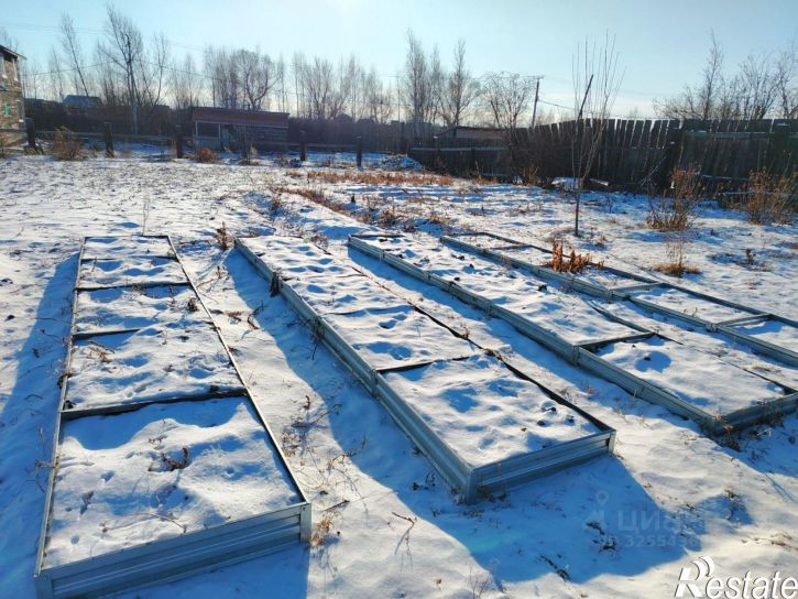 Земельный участок