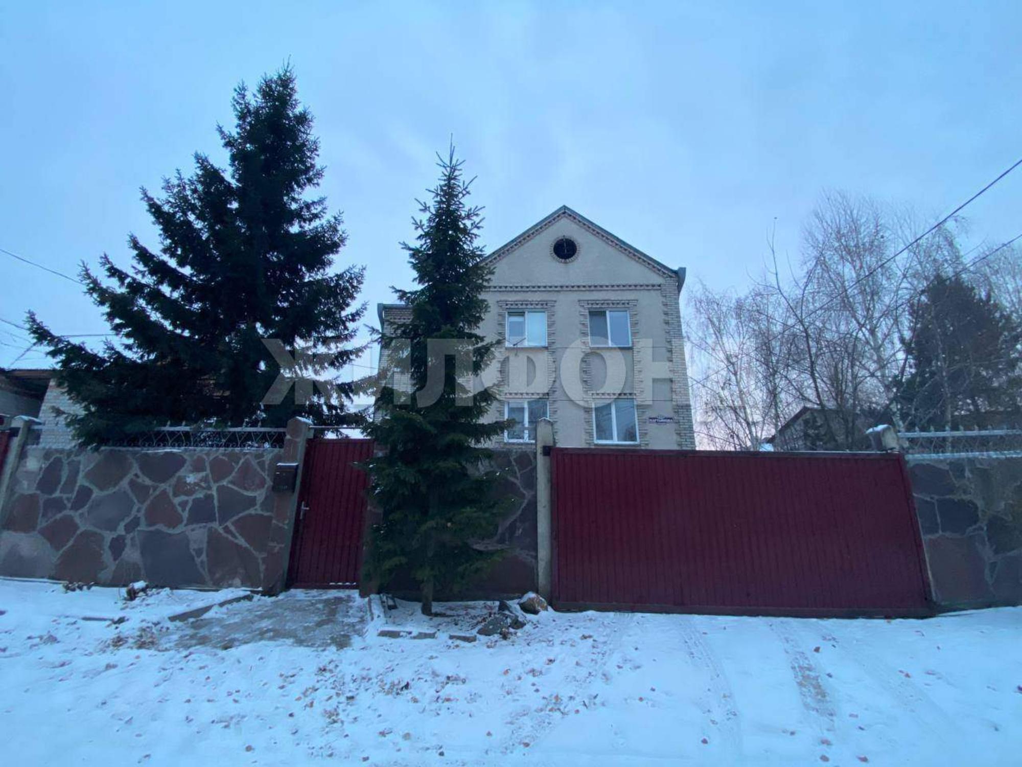 Купить дачу, дом, коттедж за 17 000 000 рублей на Мартьянова улица