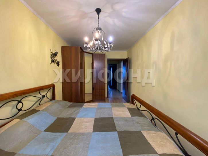 4-комн квартира Красноярская улица, д.8